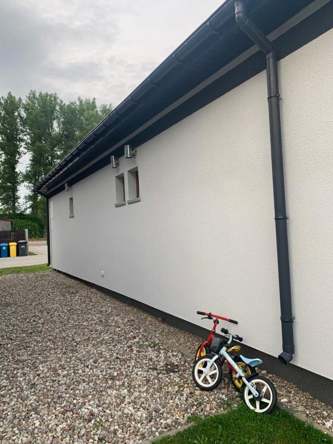 48C Domki Letniskowe I Apartament Pobierowo Exterior photo